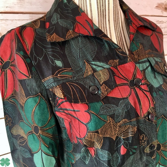 🎉HP🎉Erin London Button Down Carrier Top Size MP - Picture 3 of 8